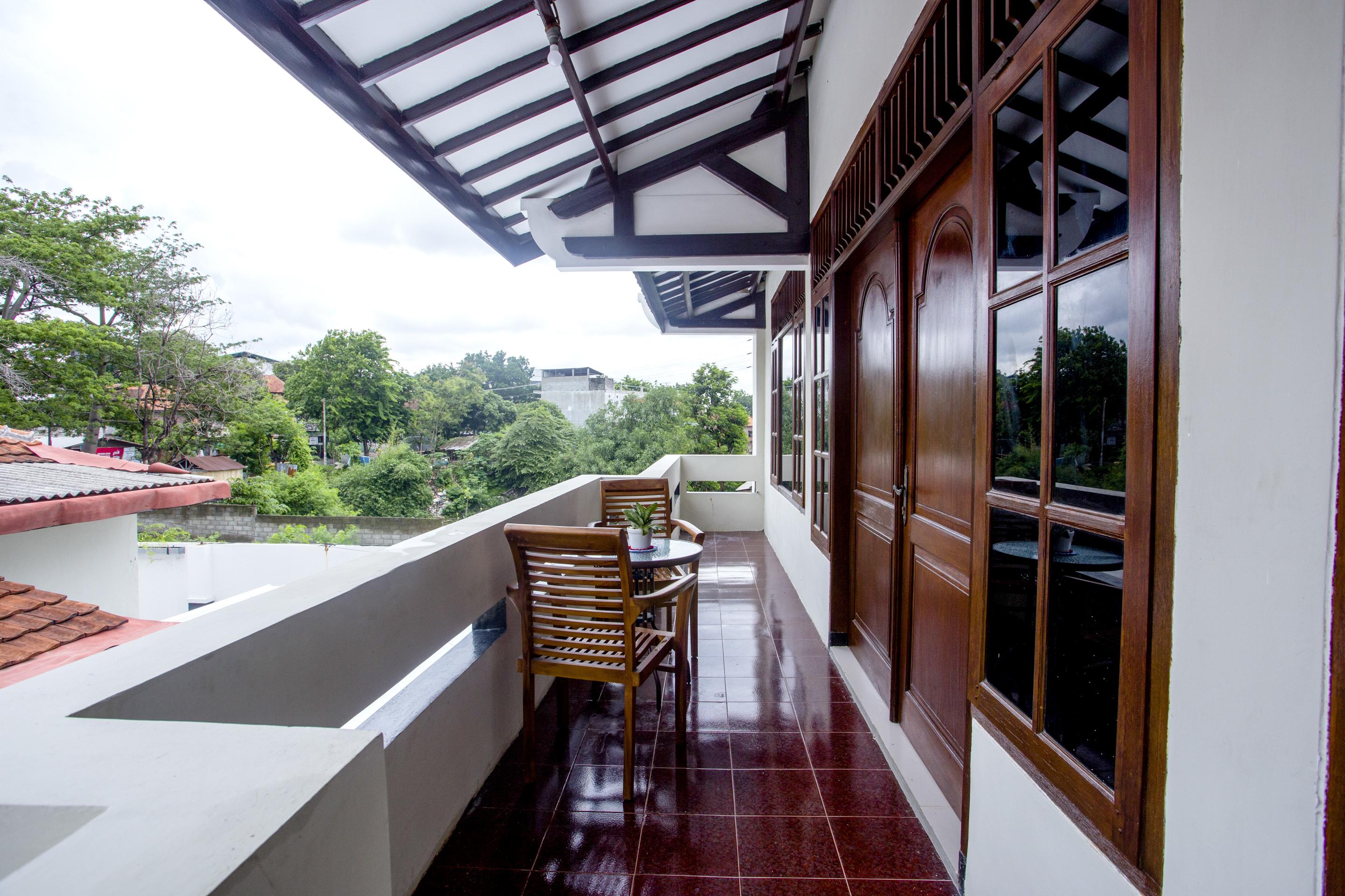 Safara Guesthouse Syariah Семаранг Екстериор снимка